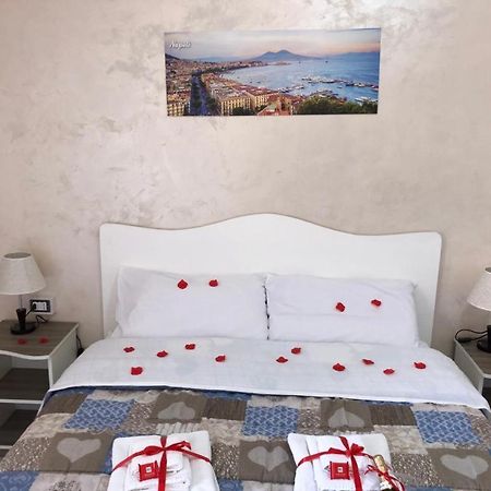 Appartamento House Pompei- Casa Vacanza Скафати Экстерьер фото